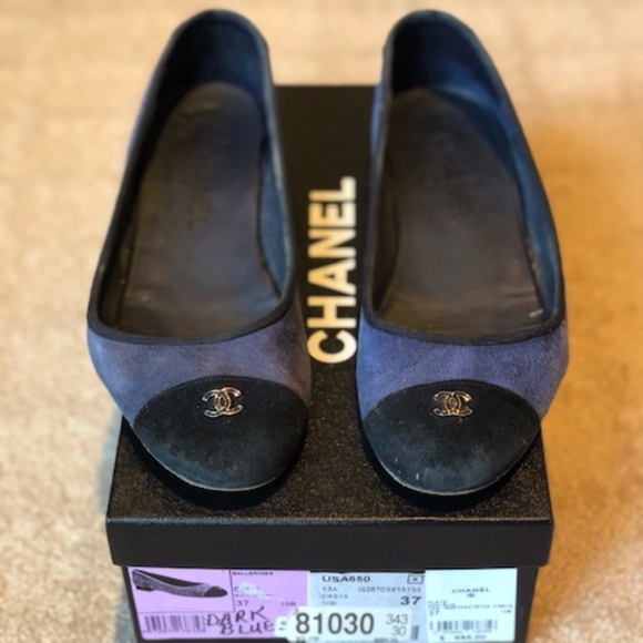 Chanel black and blue flats! - Picture 1 of 2